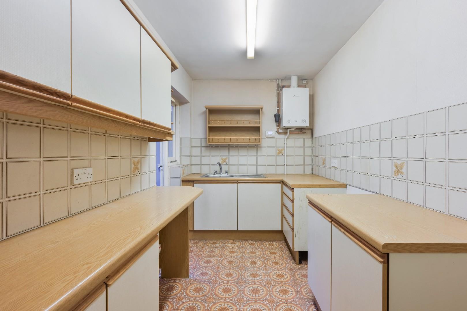 Cox Lane, Ewell | The Personal Agent